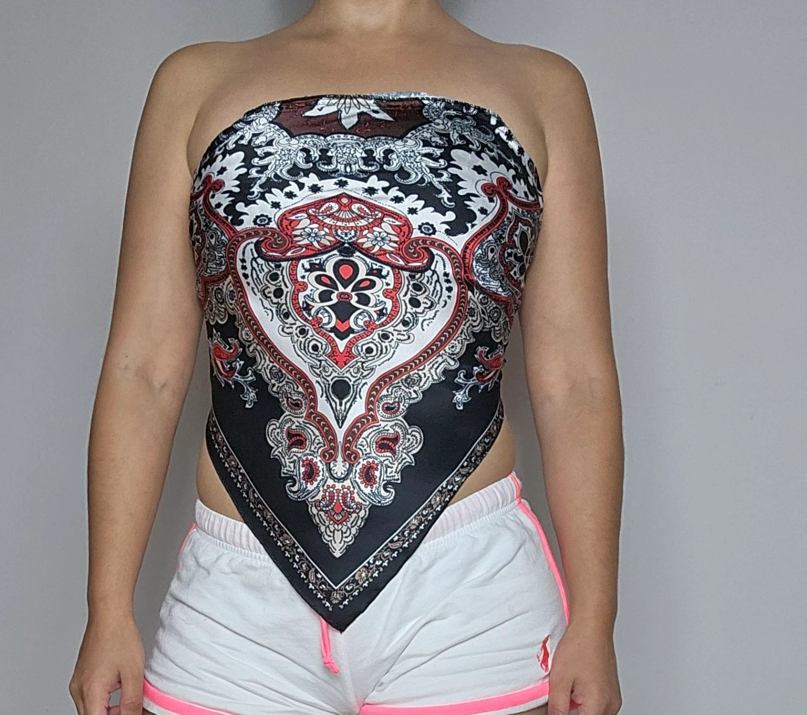 Top estilo pañuelo